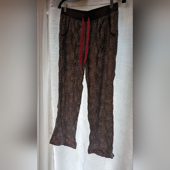 Victoria secret pajama bottom, size small - Picture 2 of 4